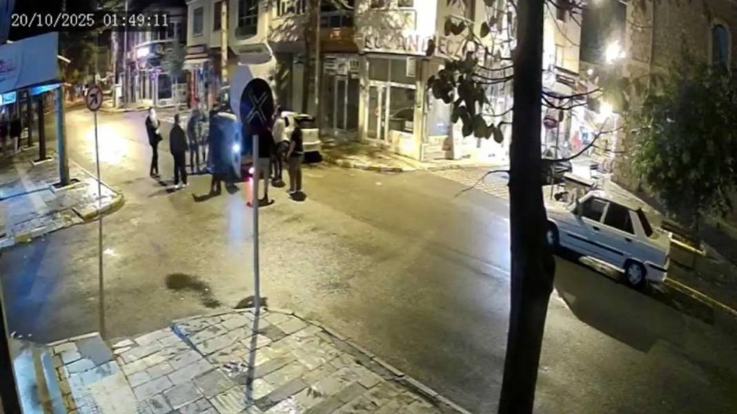 Isparta’da Baba Bagajdan Bebek Camdan Çıkarıldı! 3